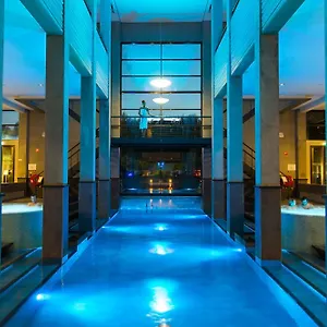 Отель & Wellness Zuiver