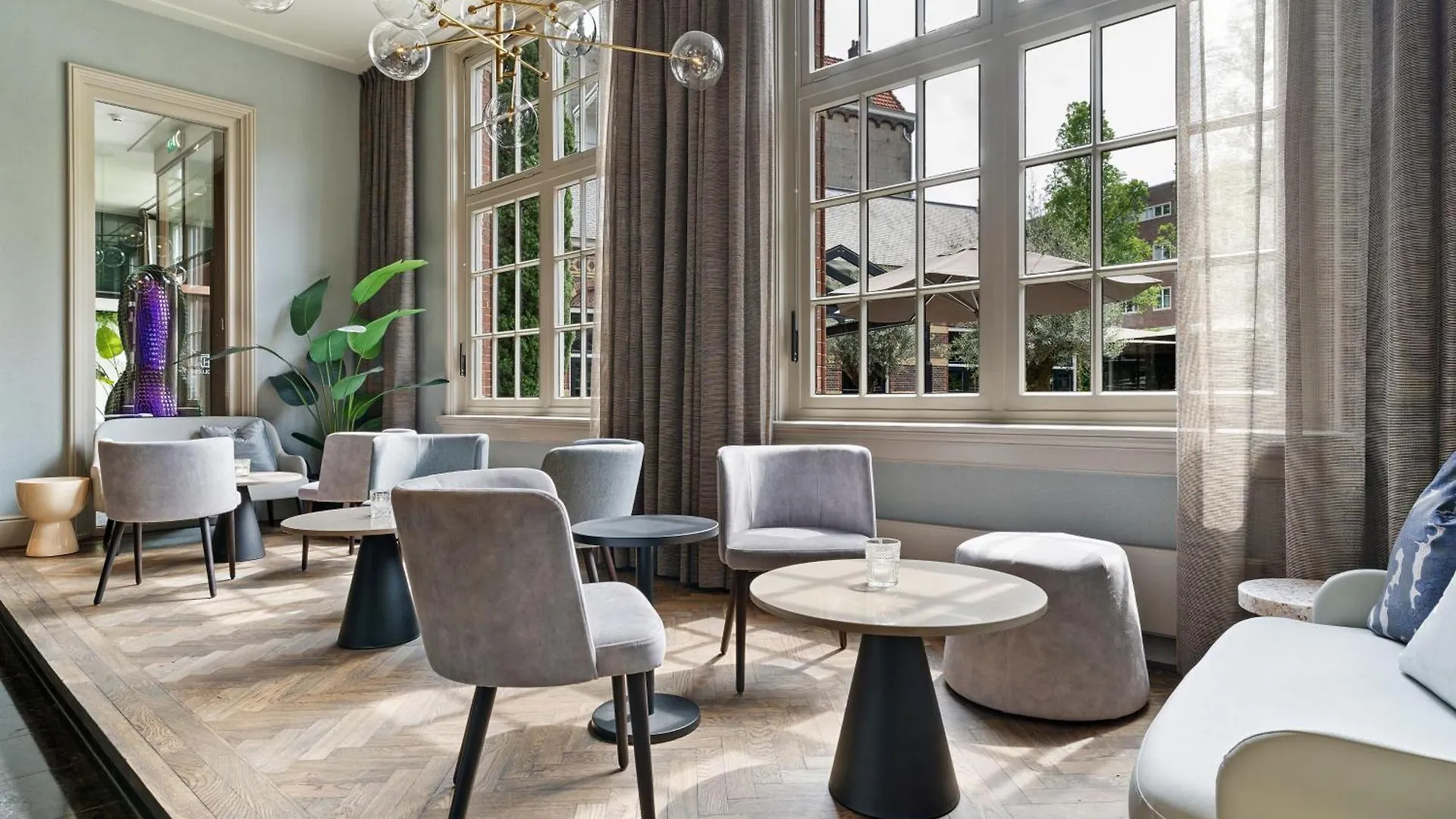 The College Hotel Amsterdam, Autograph Collection  Амстердам